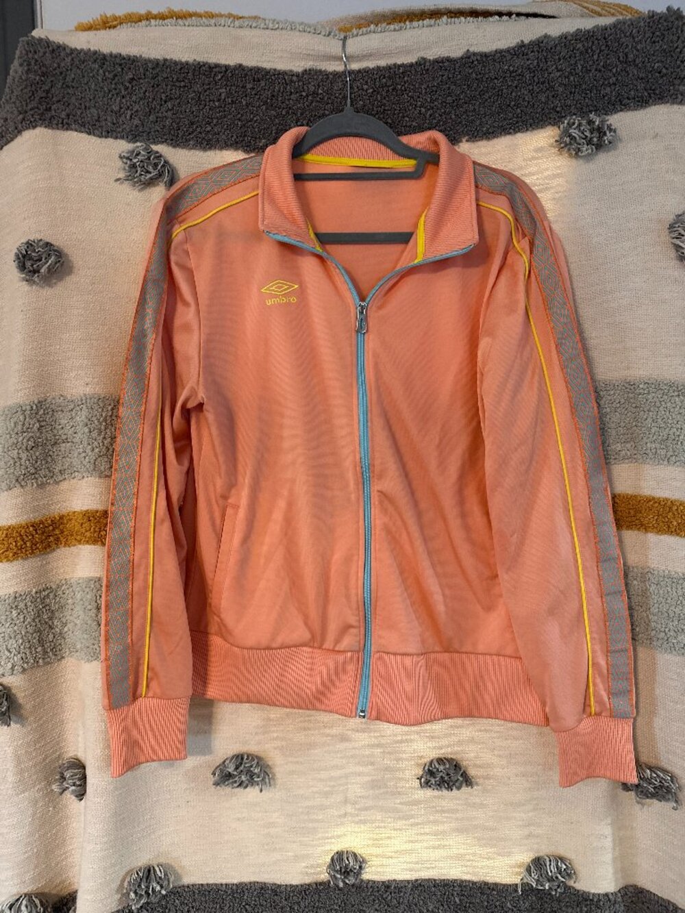 Umbro Vintage Style Peach Orange Full Zip Track Jacket Logo Tape - Size Large